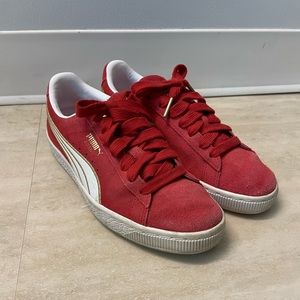 Red Puma Suede Classic XXI Women’s